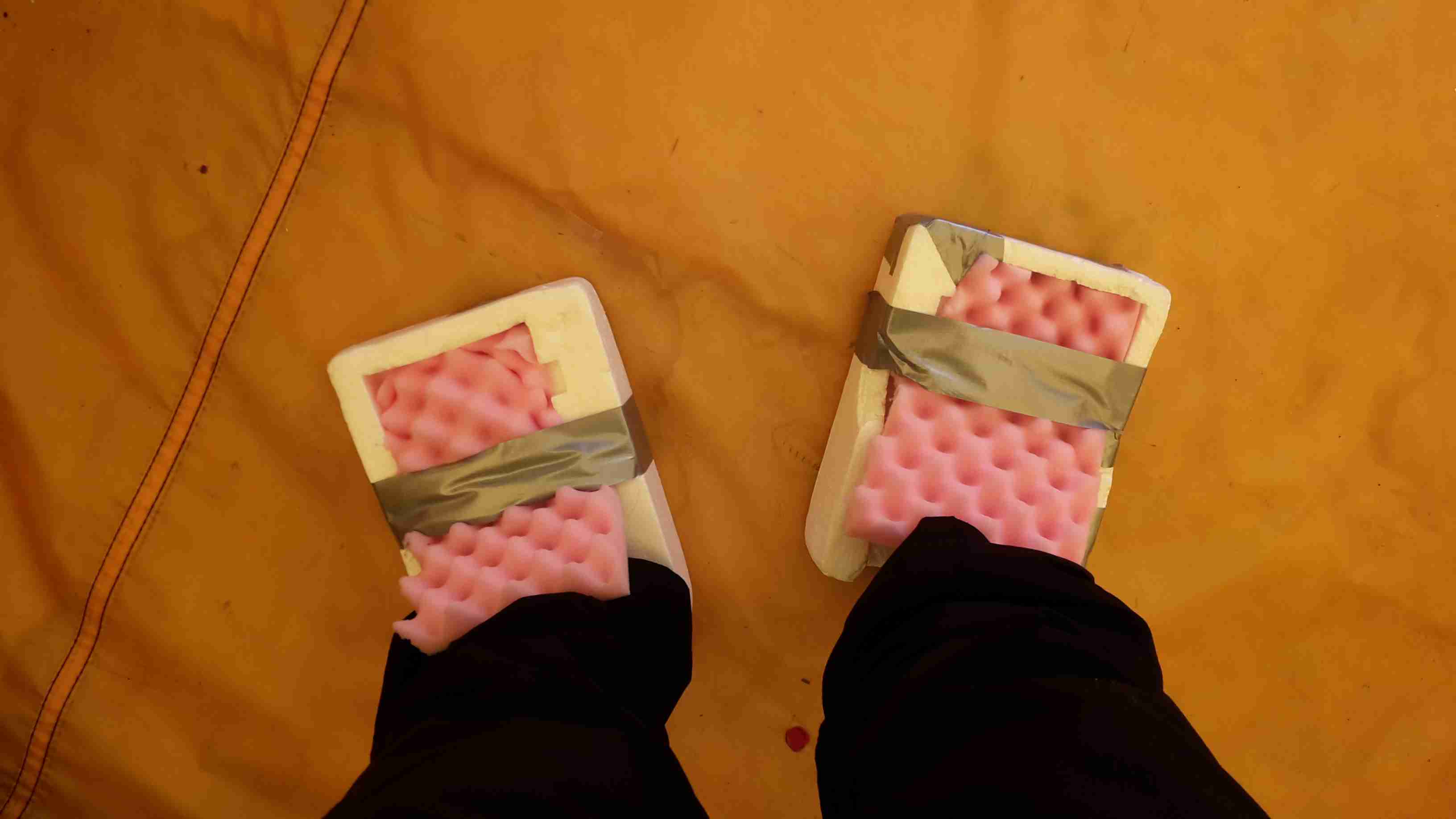 Foam shoes